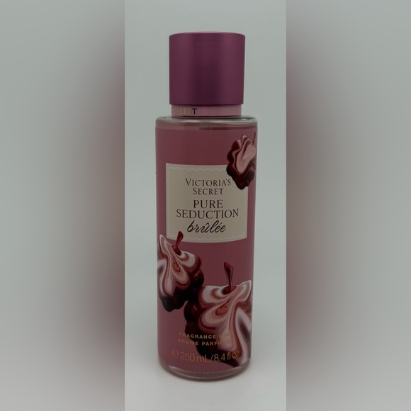 Victorias Secret - Pure Seduction Brulee
With Mulled Berries & Sugared Freesia - Picture 1 of 5